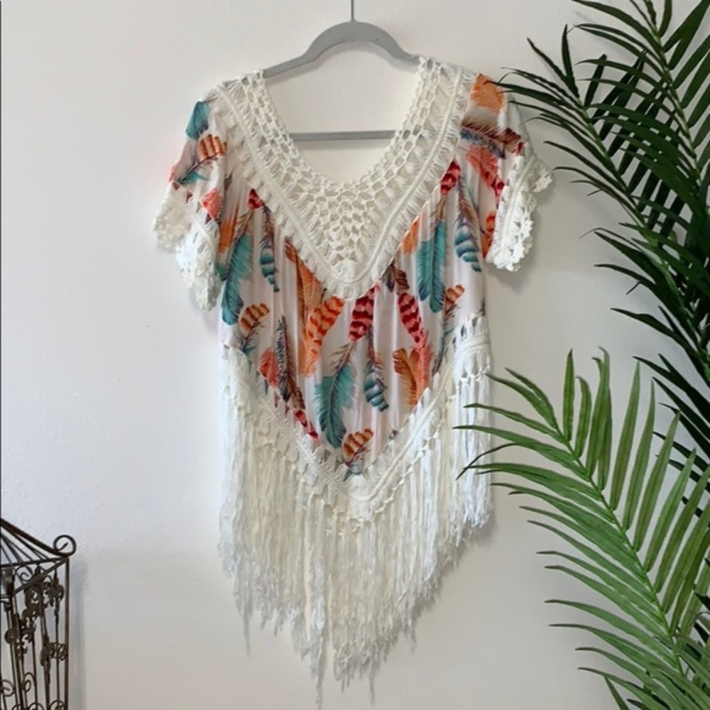 NEW Cute Feather Native American Blouse